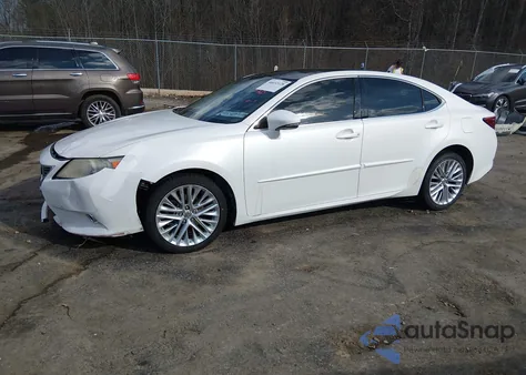 2013 Lexus Es 350 z USA, uszkodzony, nr VIN JTHBK1GG4D2068516